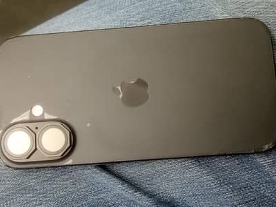 Apple iPhone 16