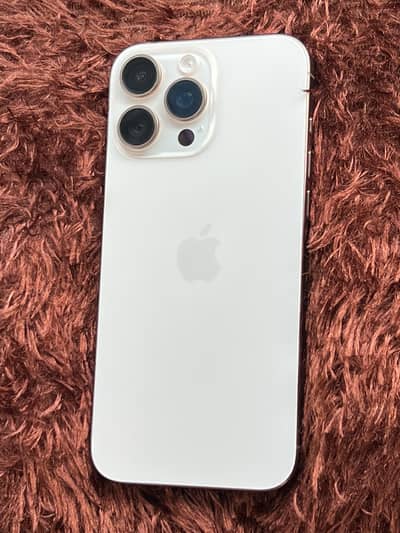 Apple iPhone 16 Pro Max
