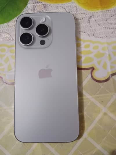 Apple iPhone 15 Pro