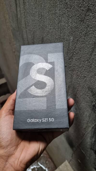 Samsung Galaxy S21 5G 9/10 Condition