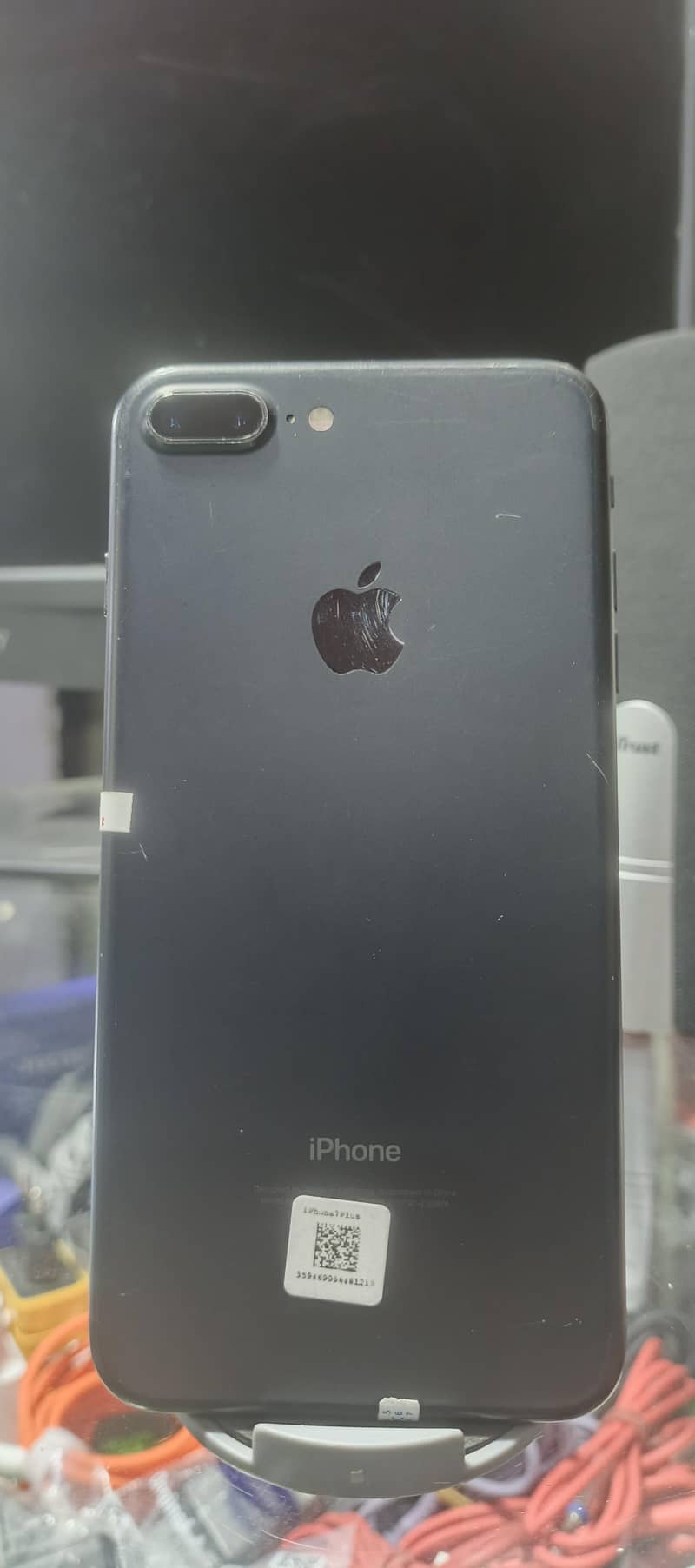 Apple iPhone 7 Plus 0