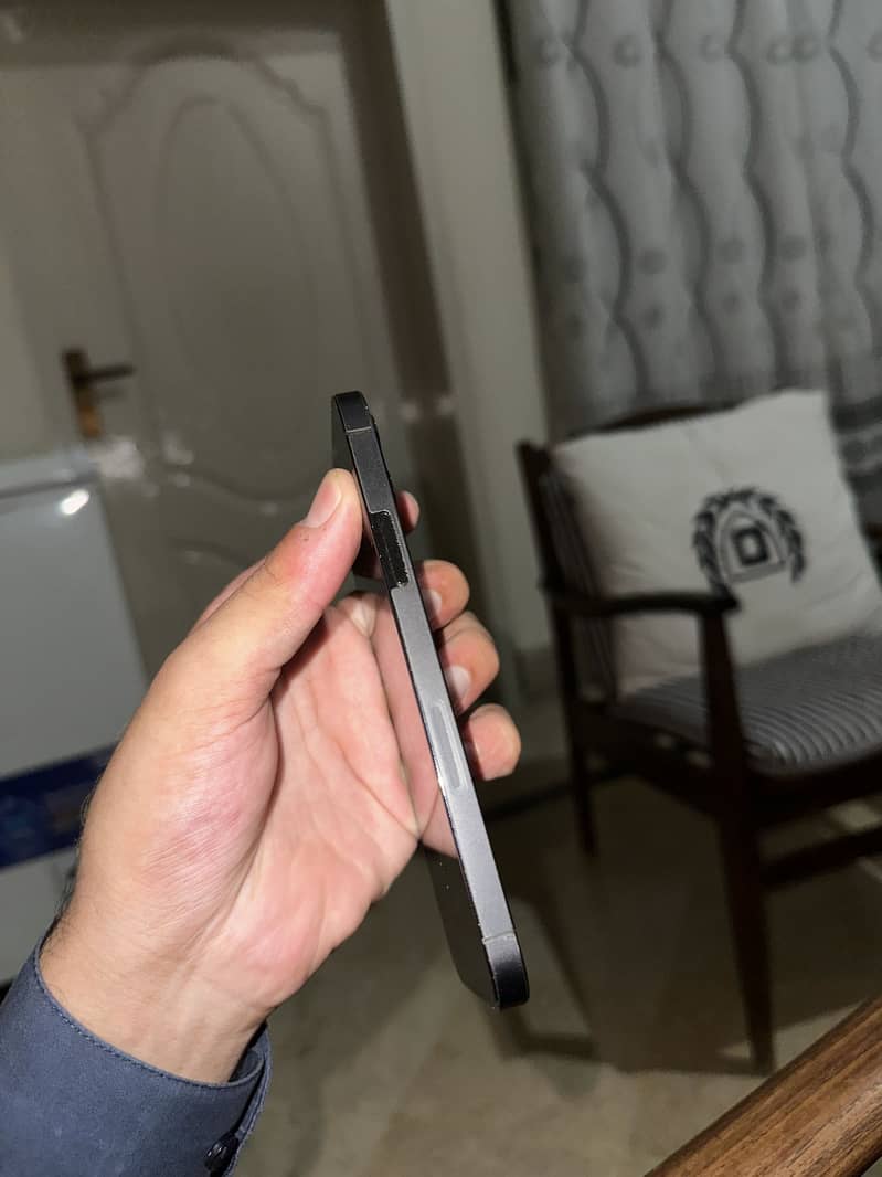 Iphone 12 pro 1