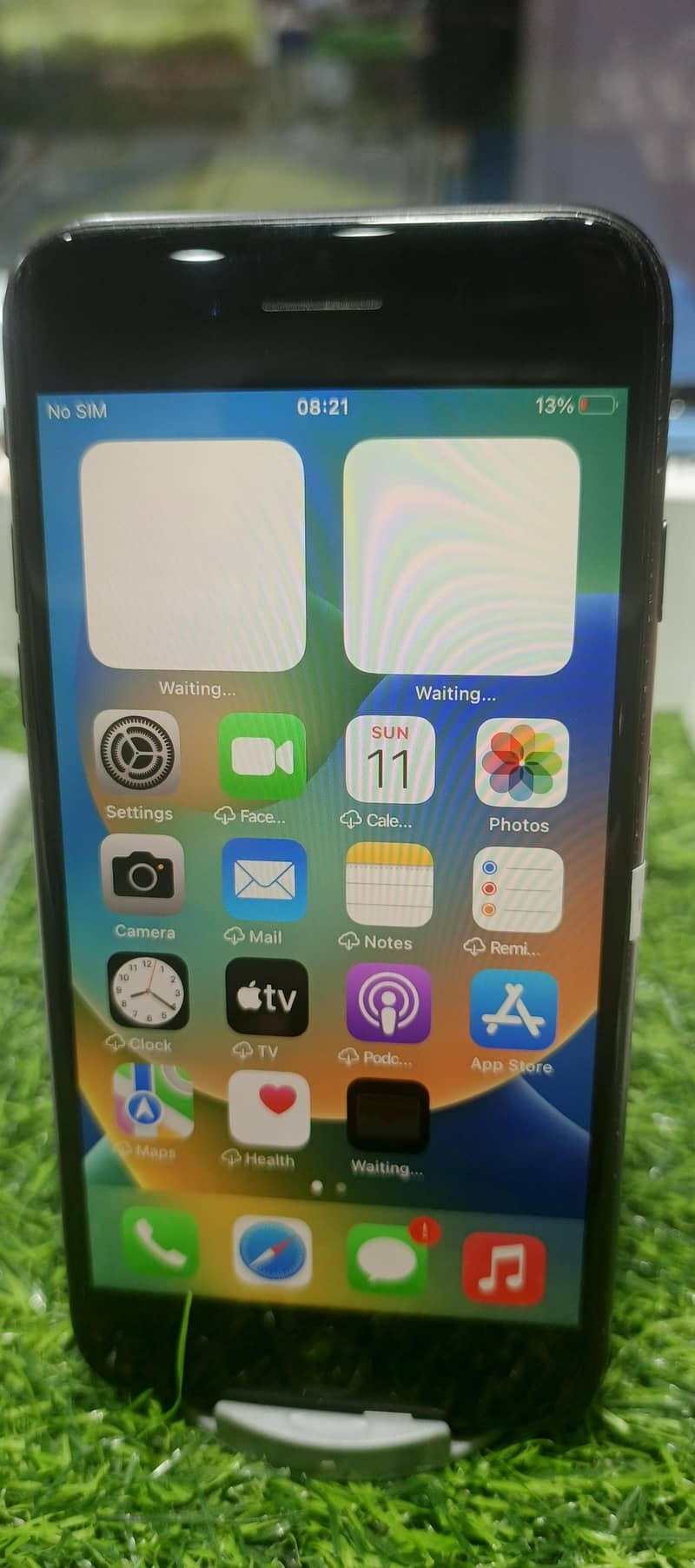 Apple iPhone 8 1