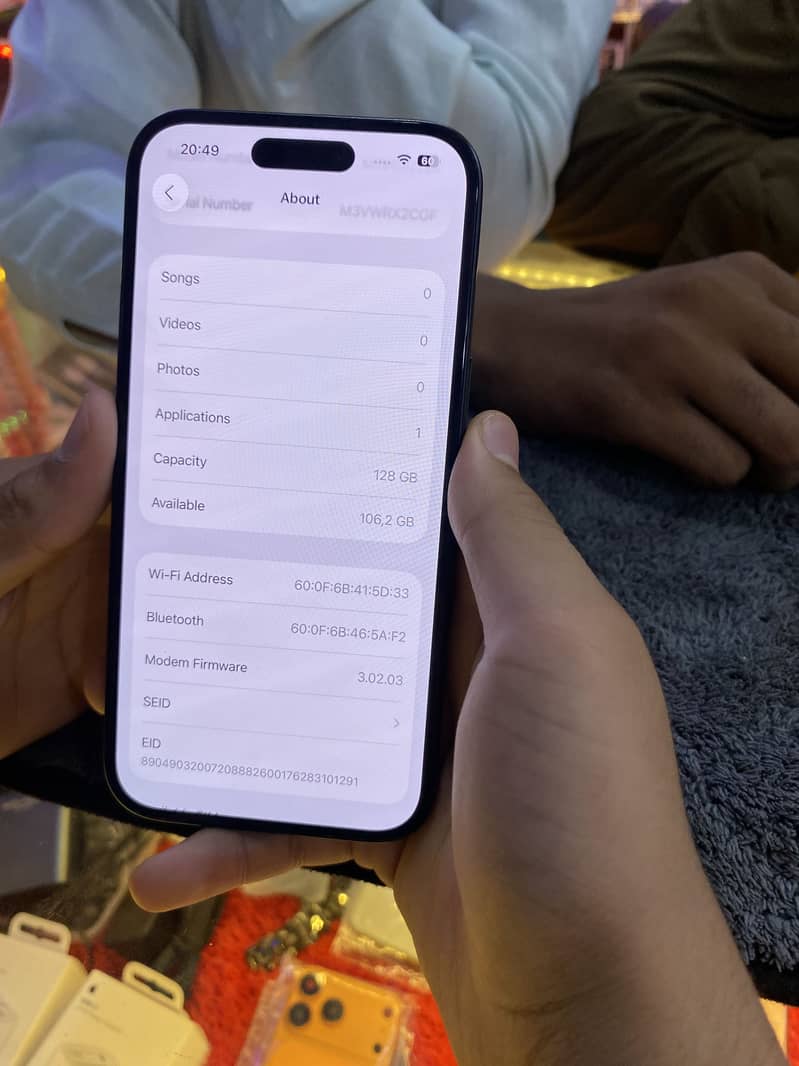 Apple iPhone 15 2