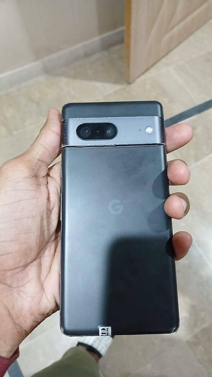 Google Pixel 7 5
