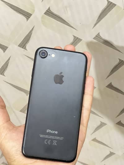 Apple iPhone 7
