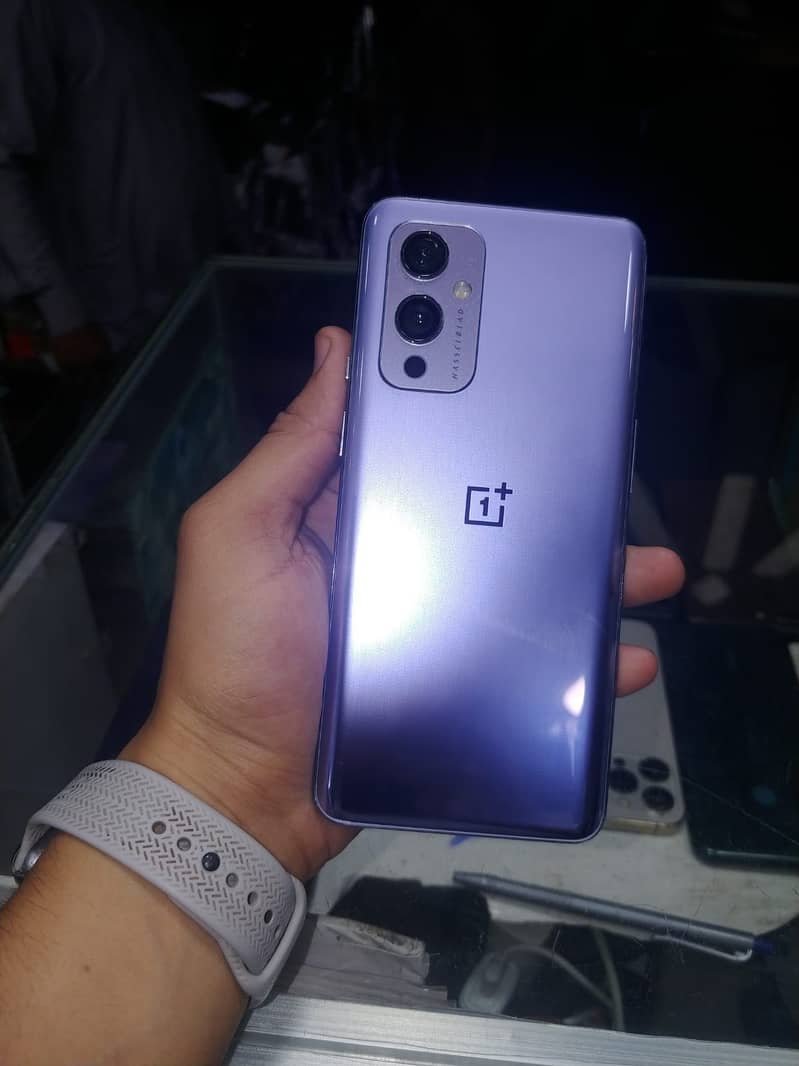 One Plus 9 2