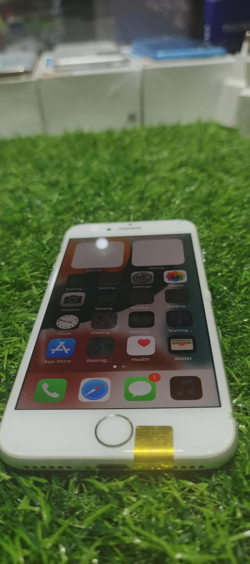 Apple iPhone 7 3
