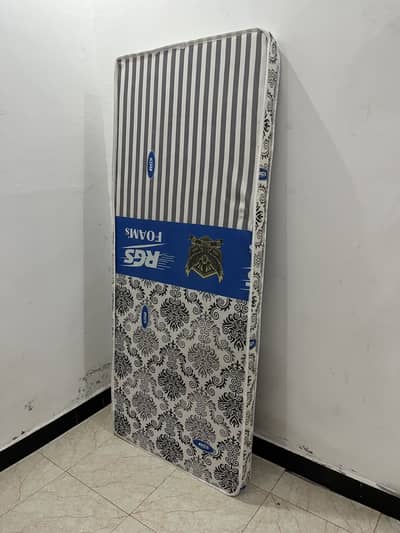 RGS Foams Mattress Available for sell 5 days used
