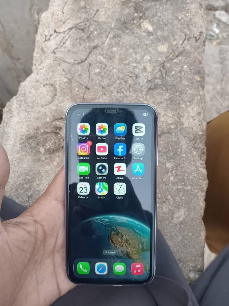 Apple iPhone 11 1