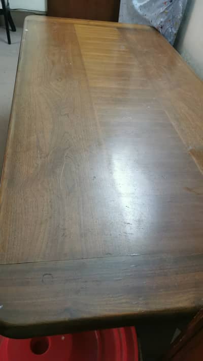 Old  model dinning table
