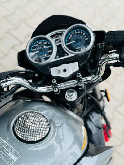 Honda cb 150f