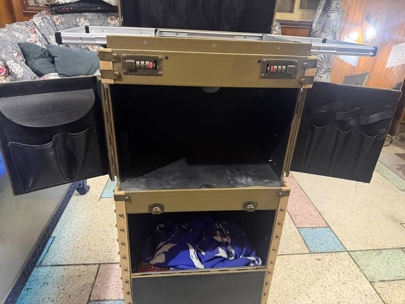 MakeUp Trolley Bag 4