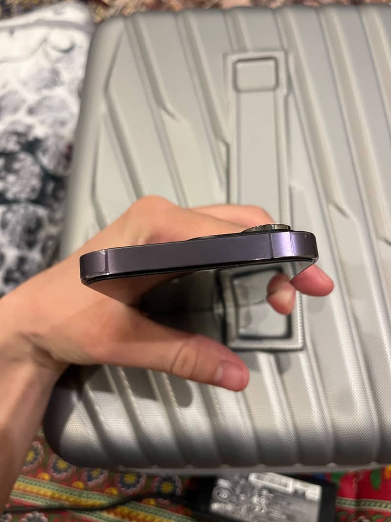 Apple iPhone 14 Pro 3