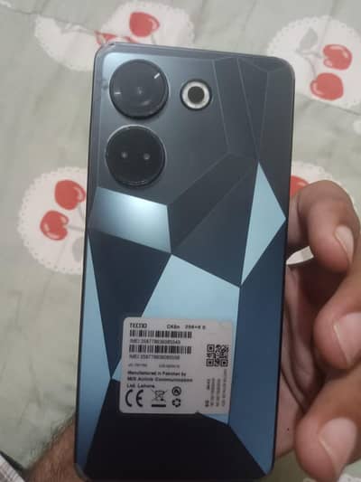 Tecno CAMON 20 For Sale And Exchange