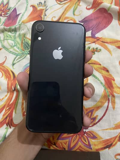 Apple iPhone XR