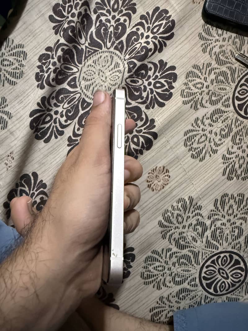 Apple iPhone 12 mini 2
