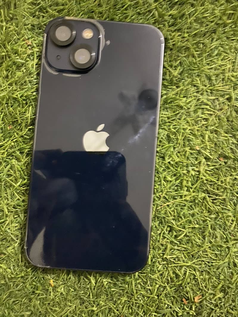 Apple iPhone 13 2