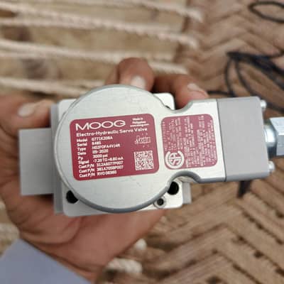 Moog G771k208eletro hydraulic servo valve