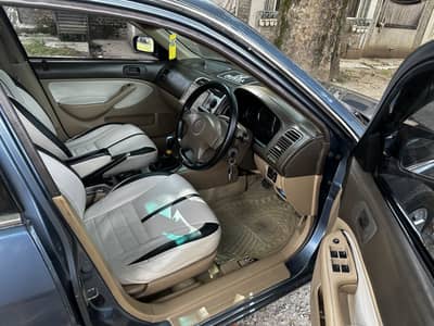 Honda Civic EXi 2004