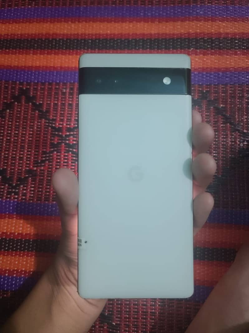 Google Pixel 6a 1