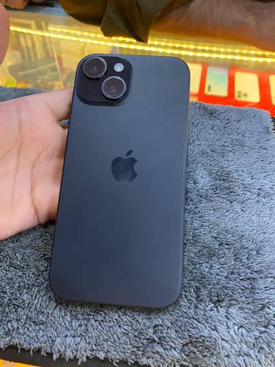 Apple iPhone 15
