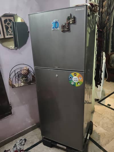 Waves Refrigerator working in good condition