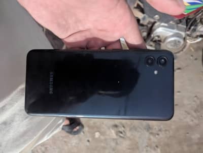 Samsung Mobile A04