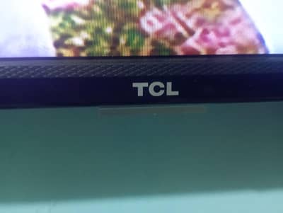 tcl lcd 40 inch only HDMI on with android box+mouse