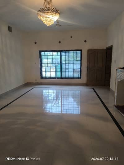 Idyllic Lower Portion Available In G-11/3 For Rent