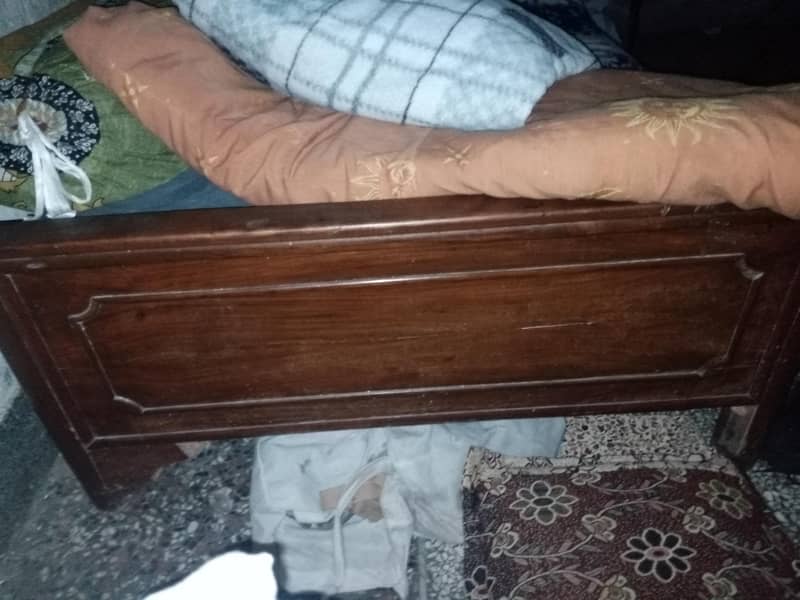 2 single beds 1