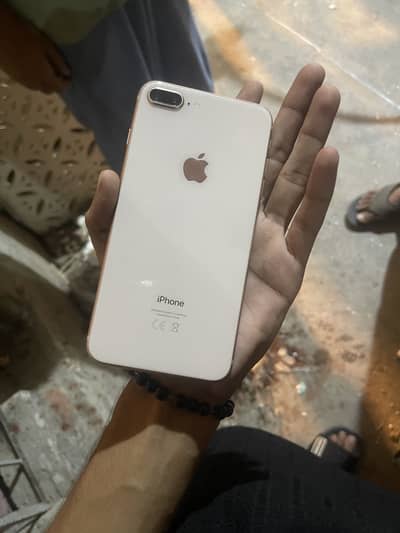 Apple iPhone 8 Plus
