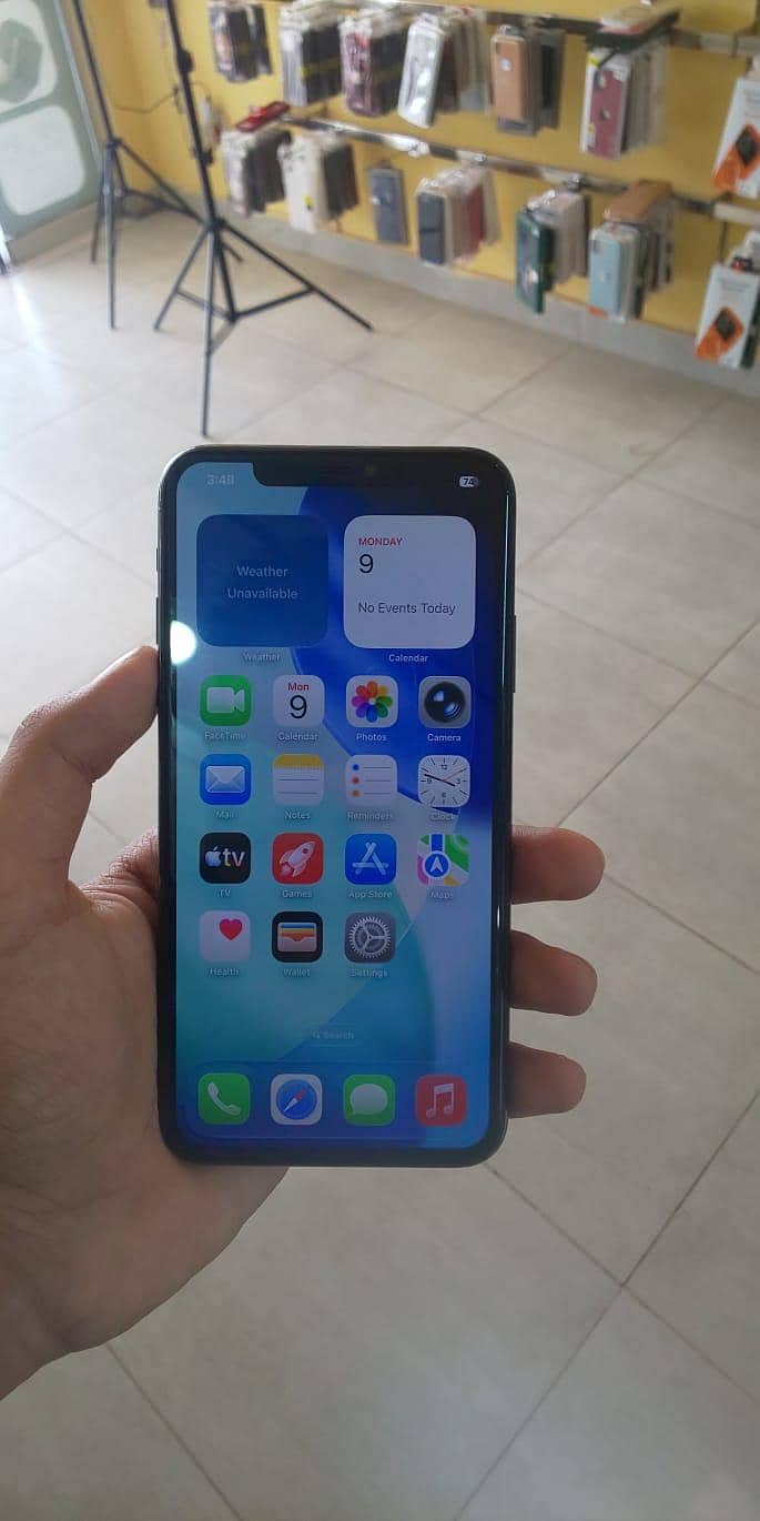 Apple iPhone 11 Pro Max 5