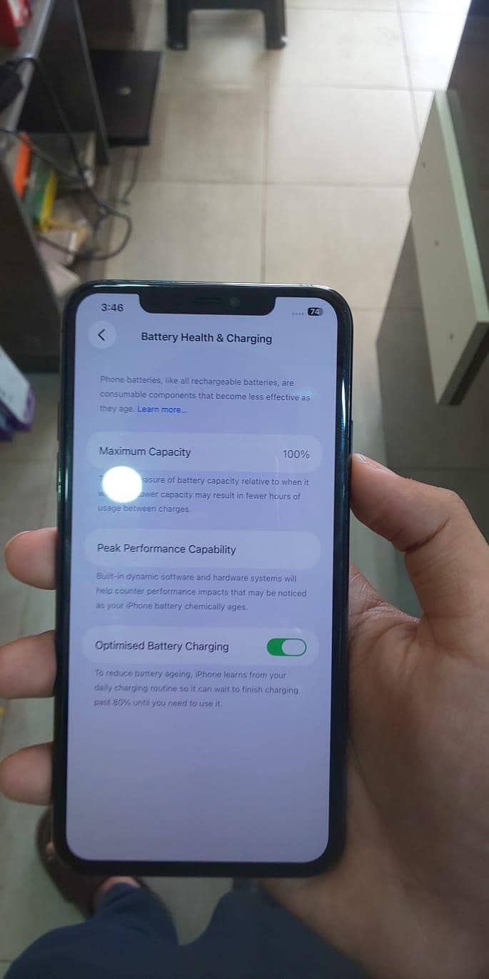 Apple iPhone 11 Pro Max 6