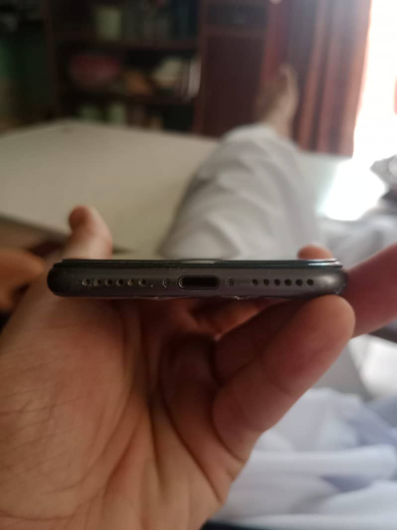Apple iPhone 8 2