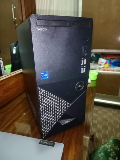 dell vostro 3910 i9 12th gen pc / 16gb ram ddr4 / Rx 580 8gb / 1Tb hhd