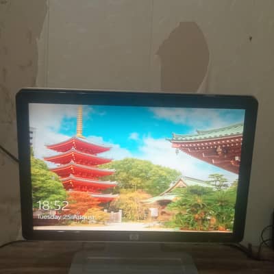 Monitor 19 inches Full HD quality and 60hz Fresh rate