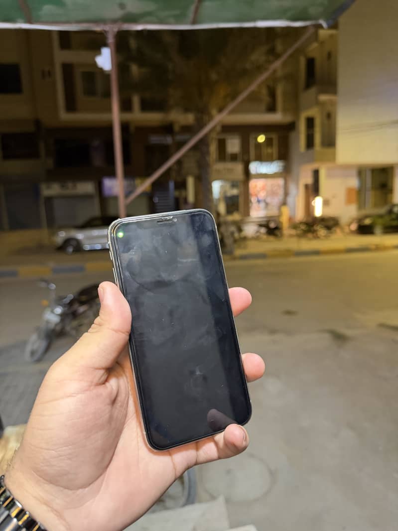 Apple iPhone X 1