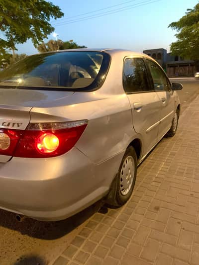 masterpiece Honda City 2006 almost Total genuine, No exchange