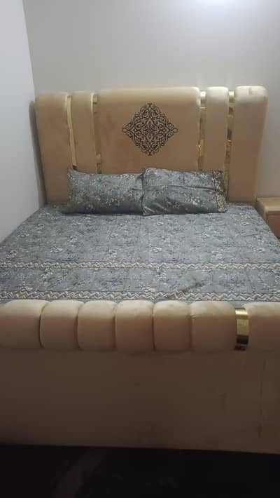 p pushing wala bed bed new condition
