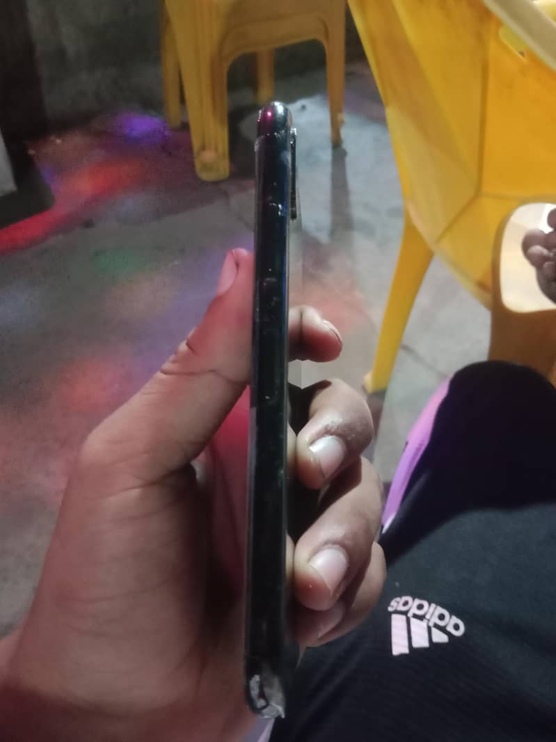 Apple iPhone X 1