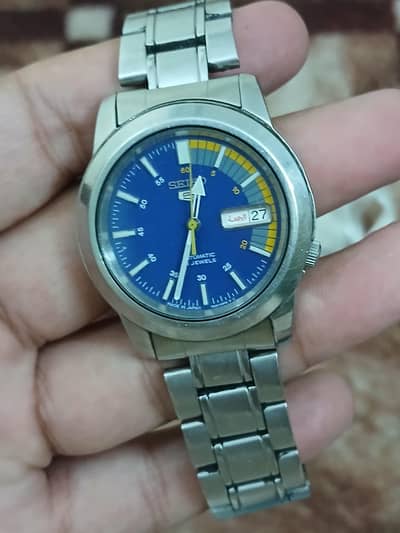 seiko 5 blue