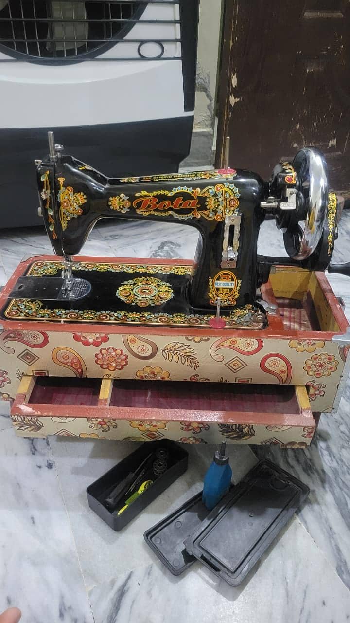 Sewing Machine 0