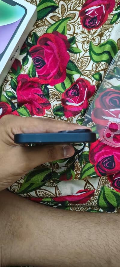 Apple iPhone 14
