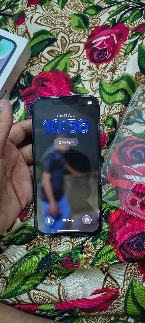 Apple iPhone 14 6