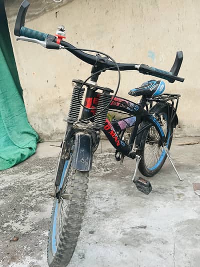 26'' Bicycle, Quality Frame and Excellent Condition