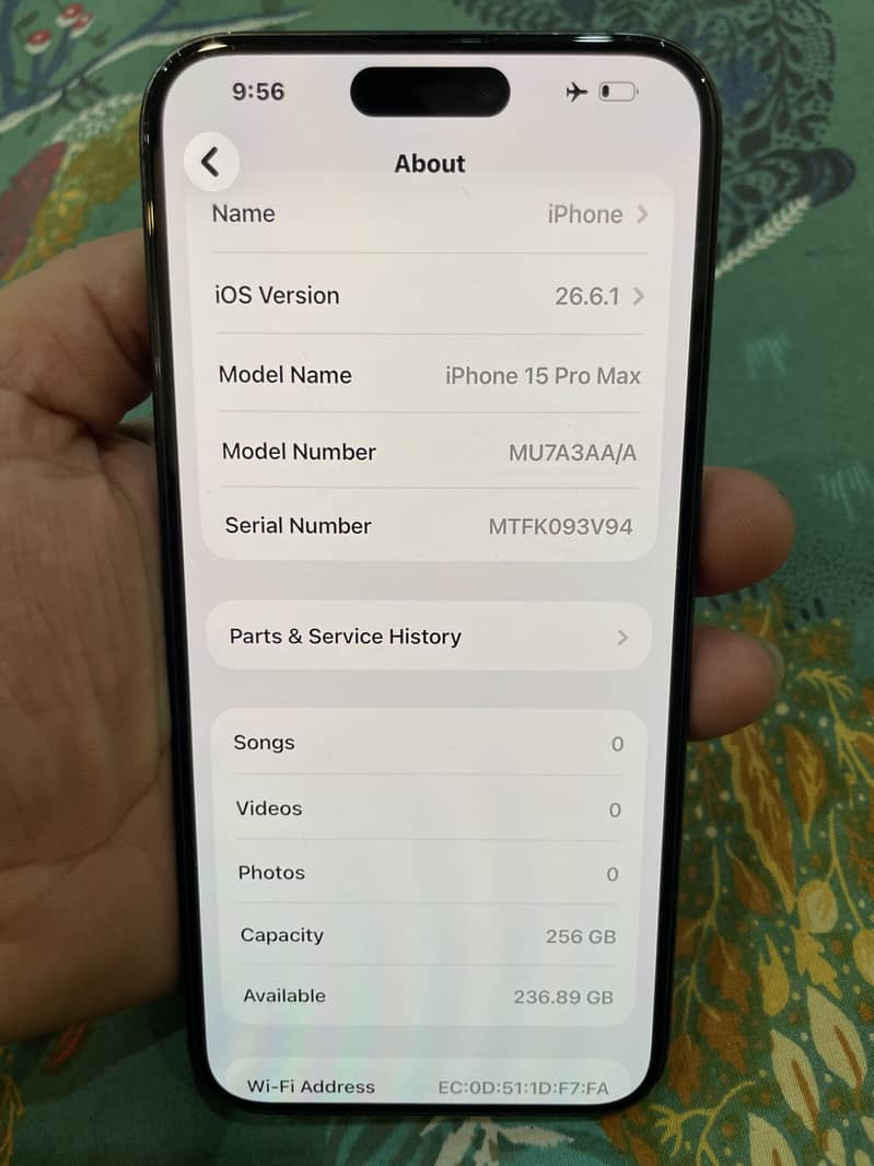 Apple iPhone 15 Pro Max 6