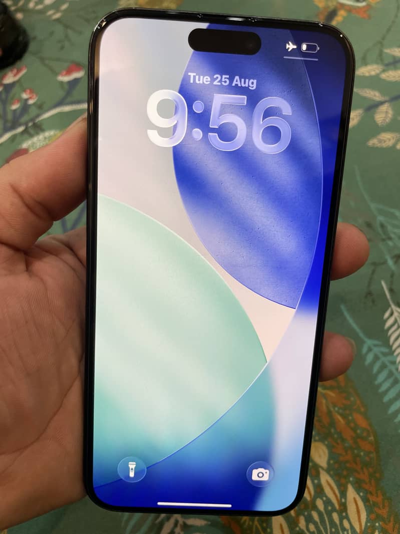 Apple iPhone 15 Pro Max 8