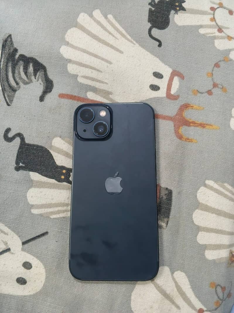 Apple iPhone 13 3