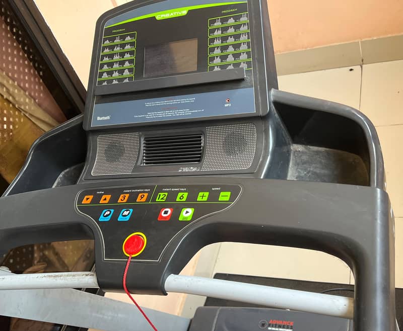 Advance treadmill 1